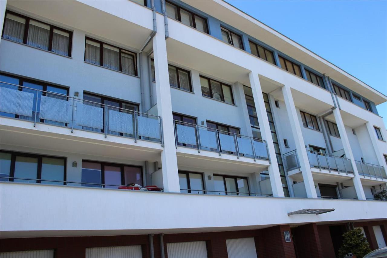 Apartament Sloneczny Wylotowa Колобжег Екстер'єр фото